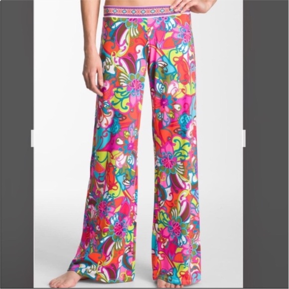 NWOT Trina Turk “Fuji Flowers” Wide Leg Pants Size Small - Picture 2 of 7